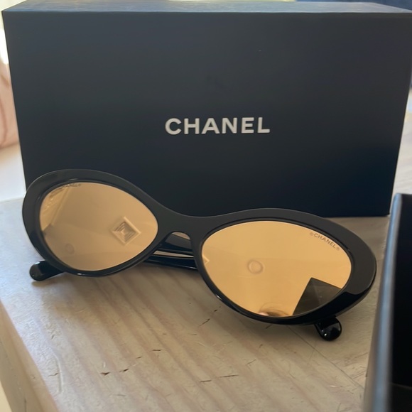 CHANEL Accessories - Authentic Chanel Mirror Glasses
